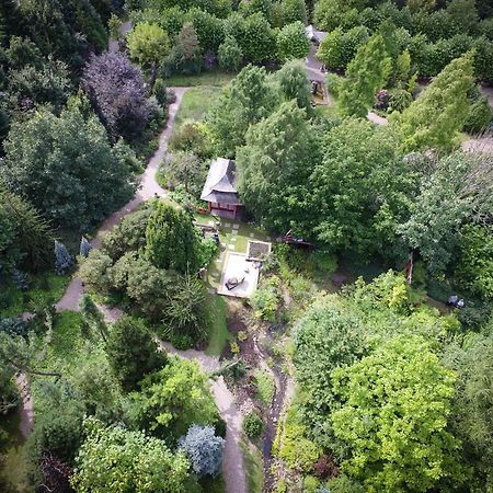 Dom W Starym Parku Hotel Biskupice  Luaran gambar