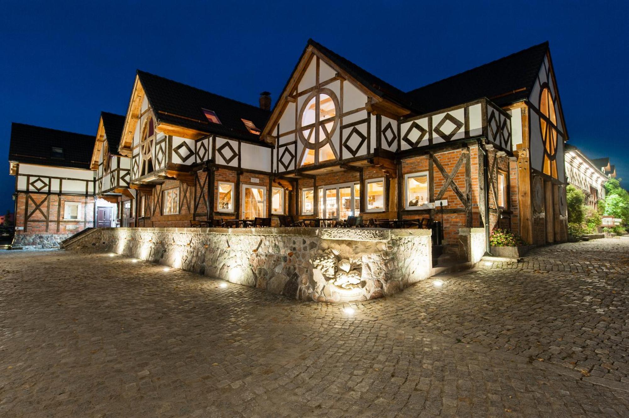 Dom W Starym Parku Hotel Biskupice  Luaran gambar